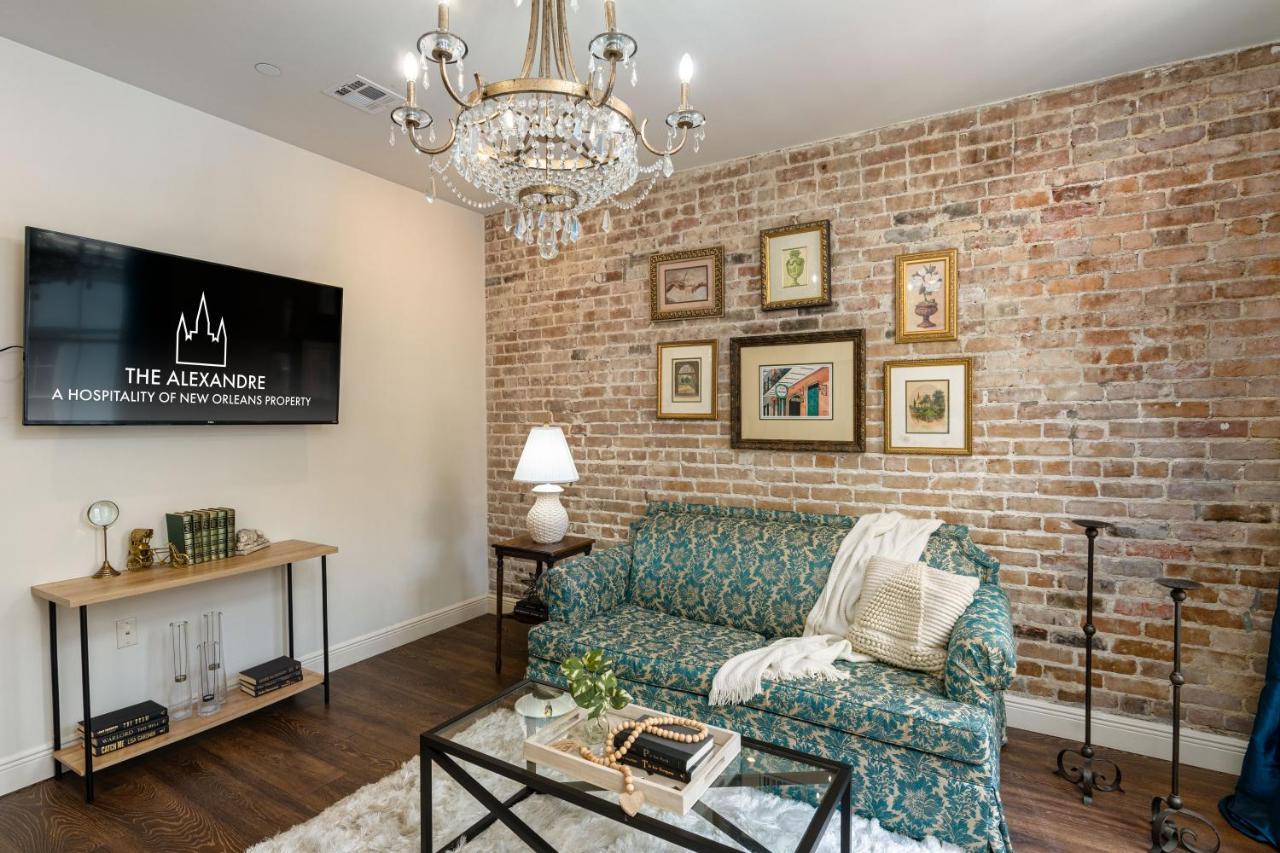 The Alexandre Hotel New Orleans Exterior photo