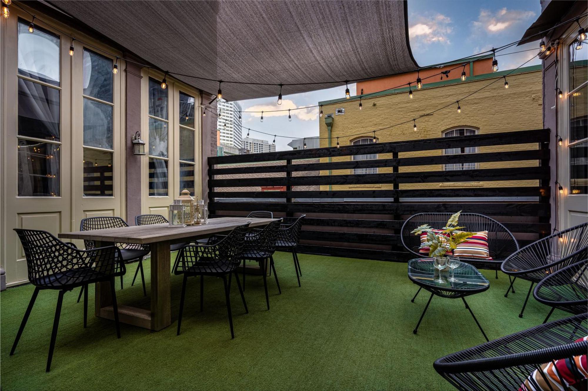 The Alexandre Hotel New Orleans Exterior photo